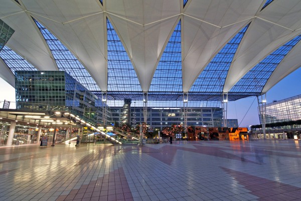 06-Munich-Airport-Center