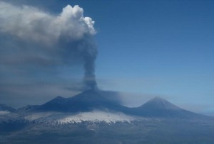 pavlof-volcano