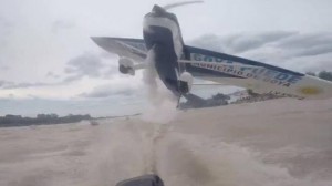 boat-plane-hits-smashes.si_