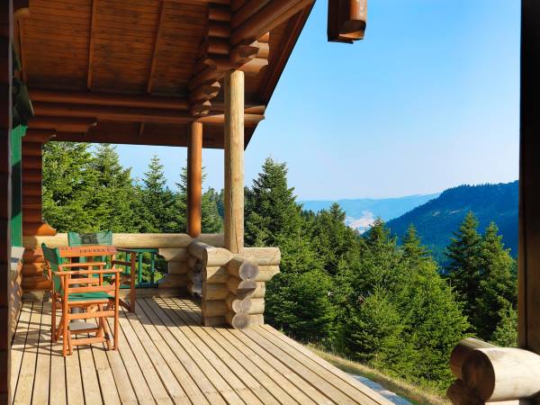 Elatos Chalet_Veranda