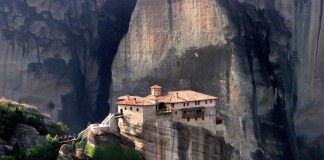 Emirates και Boeing κινηματογραφούν με drone την Ελλάδα