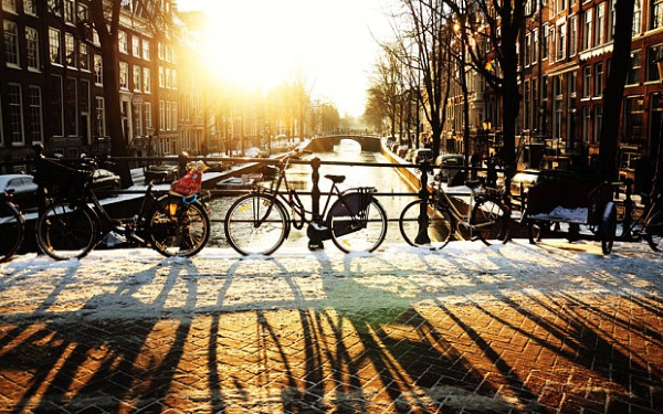 amsterdam-winter_3128816b