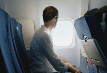 ΗΠΑ: Η τηλεργασία «απογείωσε» τα αεροπορικά ταξίδια φθηνό-ταξίδι