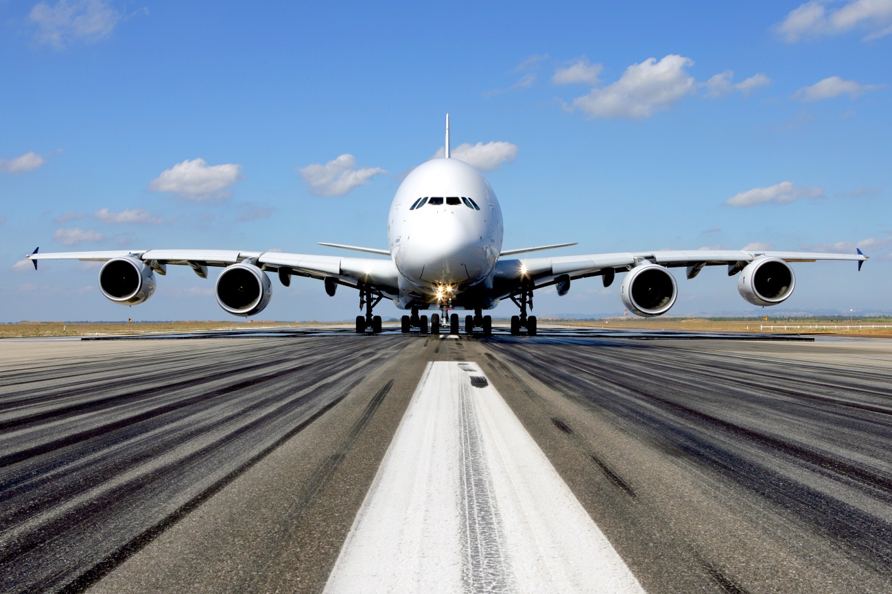 A380_on_ground_front_shot