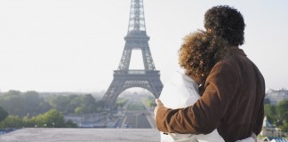 Έρευνα της airtickets για τη γιορτή του Αγίου Βαλεντίνου