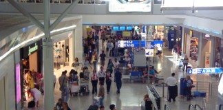 Συνέλαβαν 71χρονο στο Ελ. Βενιζέλος για κατοχή 31 διαβατηρίων