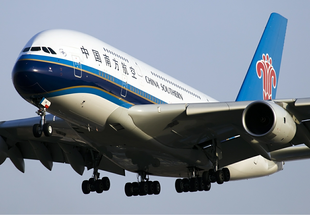 China_Southern_Airlines_Airbus_A380-841_Zhao