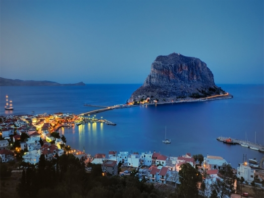 MONEMVASIA_WEB_1-dbb7d-slide