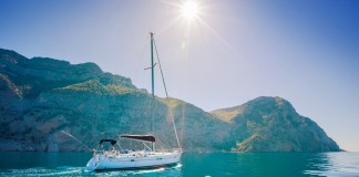 DW: Ανάπτυξη του ελληνικού τουρισμού φέτος κατά 6%