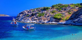 Daily Mail: Η Ελλάδα στους πιο ασφαλείς προορισμούς