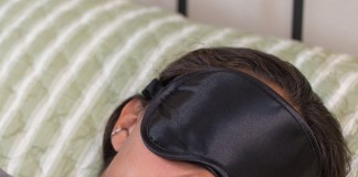 Καταπολέμηση του jet lag με μία «έξυπνη» μάσκα