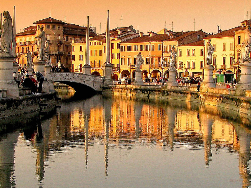 Padua-Prato-Della-Valle-Padua-Veneto-Italy