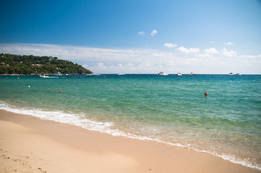 beach-near-port-grimaud
