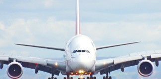 Αναγκαστική προσγείωση στη Λάρνακα πραγματοποίησε ο «γίγαντας»