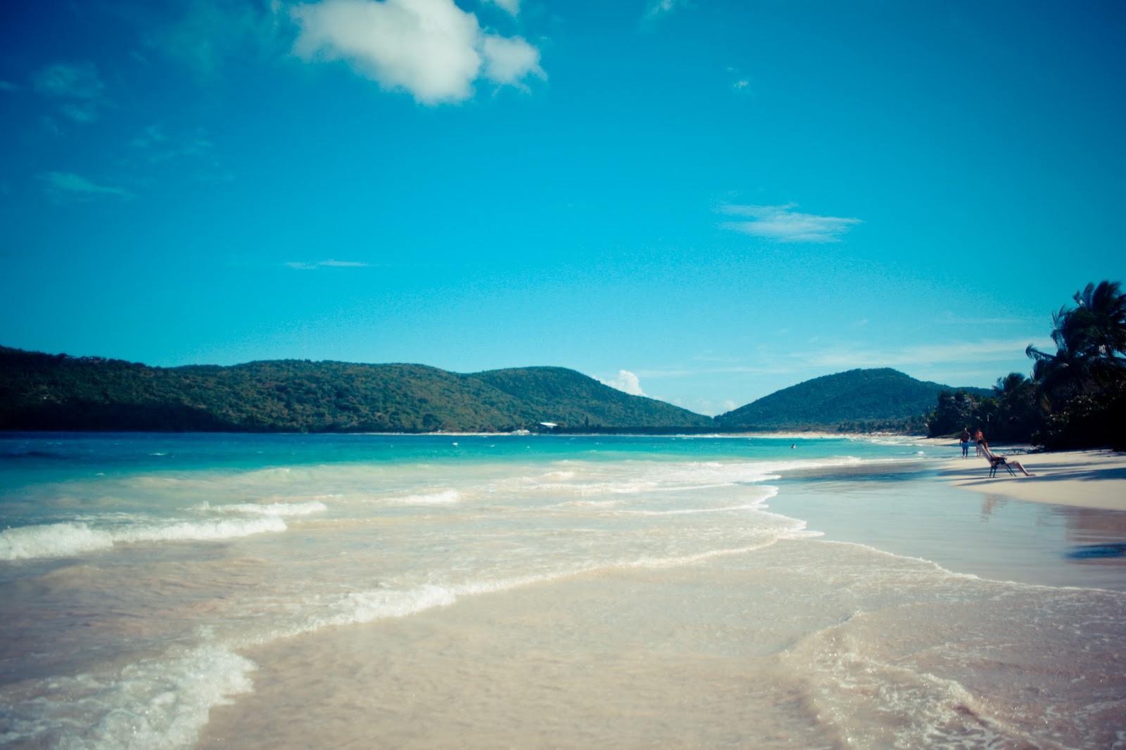 Flamenco-Beach-Culebra-Puerto-Rico