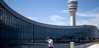 Ένα πτώμα πέρασε από τον έλεγχο του αεροδρομίου της Ατλάντα