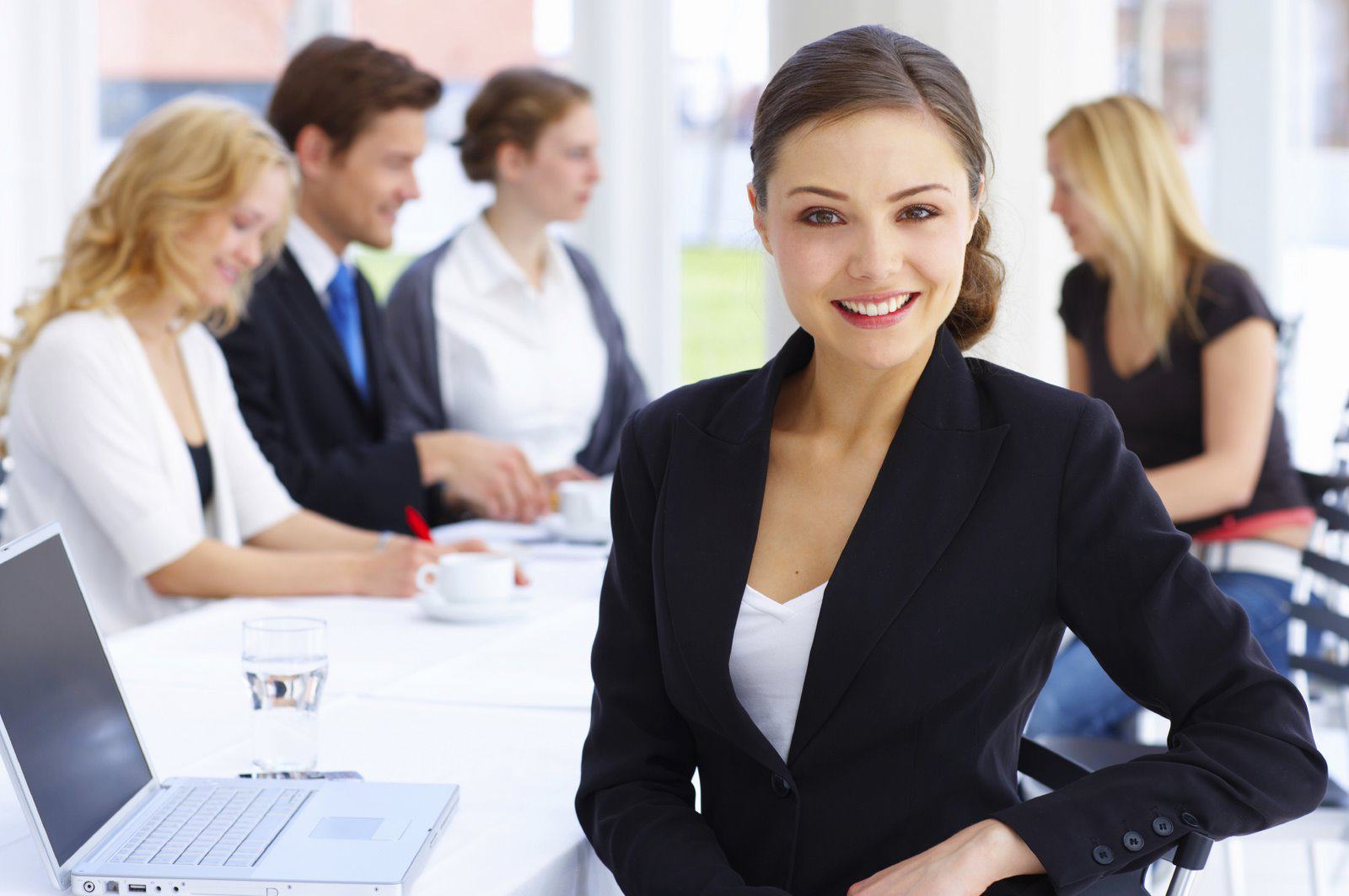 office_executive_people+pictures+for+web+design