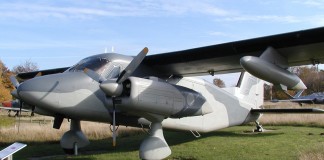 Πιλότος προσγειώνει εντυπωσιακά αεροσκάφος (Video)