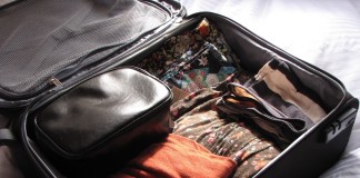 H Ryanair μειώνει τις χρεώσεις αποσκευών