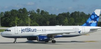 Ισχυρές αναταράξεις σε αεροσκάφος – 24 τραυματίες