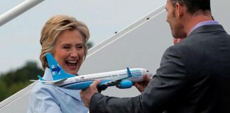 Το «προεκλογικό» Boeing 737 της Χίλαρι (Video)