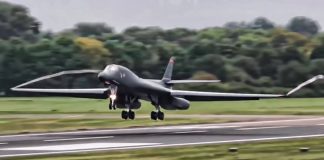 Επίδειξη δύναμης των ΗΠΑ στη Β. Κορέα