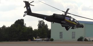 Το σόου των Απάτσι στο Athens Flying Week 2016 (Video)