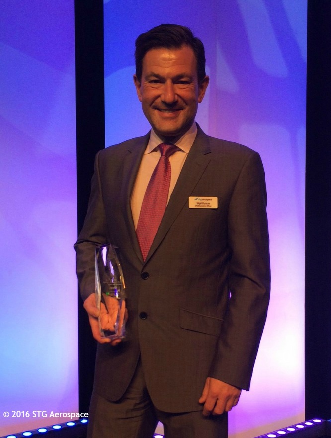 nigel-duncan-apex-award