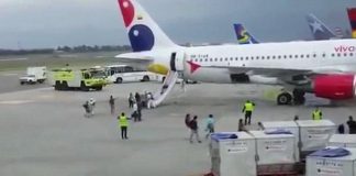 Εκκένωση αεροσκάφους λόγω καπνού (Video)