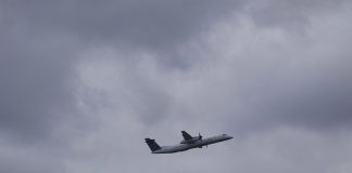 Παραλίγο σύγκρουση στον αέρα καναδικού αεροπλάνου με drone