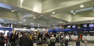 Σπάει όλα τα ρεκόρ η επιβατική κίνηση στα αεροδρόμια