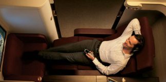 Jet Airways: Πετάξτε από Άμστερνταμ με τη μεγαλύτερη άνεση