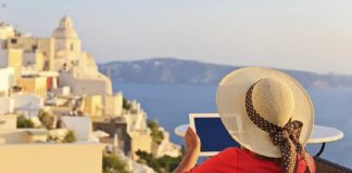 «Εκτόξευση» κρατήσεων για Ελλάδα