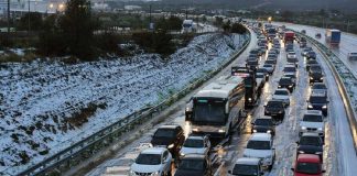 Ο δρόμος για το “Μακεδονία” έγινε… παγοδρόμιο!