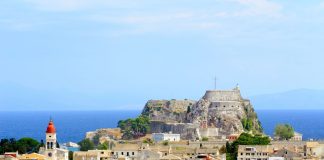 Στους πιο προσιτούς προορισμούς για τους Βρετανούς η Κέρκυρα