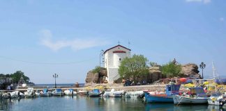 AFAR: Πρώτη τουριστική επιλογή η Σκάλα Συκαμνιάς