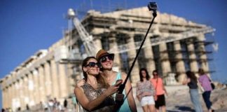 ΙΝΣΕΤΕ: H συμβολή του τουρισμού σε οικονομία και απασχόληση το 2019