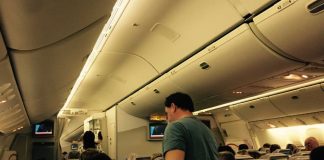 Καθυστέρησε η πτήση του και… απείλησε να ανατινάξει το αεροπλάνο