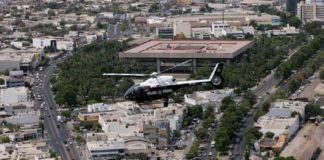 Πέταξαν άνθρωπο από αεροπλάνο!