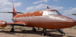 Δημοπρατήθηκε το αεροπλάνο του Έλβις