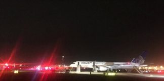 Έπιασε φωτιά αεροσκάφος της United Airlines