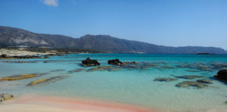 Paris Match: Αυτές είναι οι ωραιότερες ελληνικές παραλίες