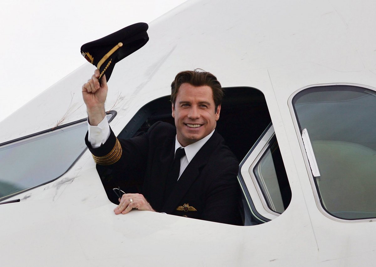 john travolta plane
