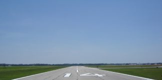 Τι σημαίνουν οι αριθμοί στους διαδρόμους των αεροδρομίων; (βίντεο)