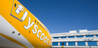Η “παρθενική” πτήση της Scoot στην Αθήνα