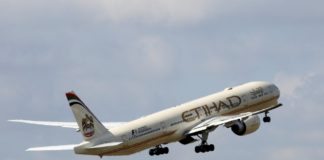 «Ναυάγησαν» τα σχέδια των TUI και Etihad για νέα low-cost αεροπορική