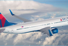 Του πρόσφεραν 3.000 δολάρια για να κατέβει από το αεροπλάνο