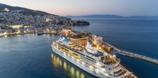 Το «World Party Cruise» σαλπάρει με Celestyal Cruises