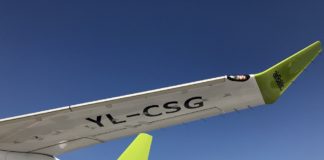 Το έβδομο νέο αεροσκάφος Bombardier CS300 της airBaltic