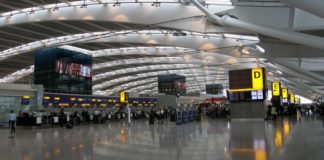 Διακινητές πέρασαν 100 κιλά κοκαΐνης στο αεροδρόμιο Χίθροου